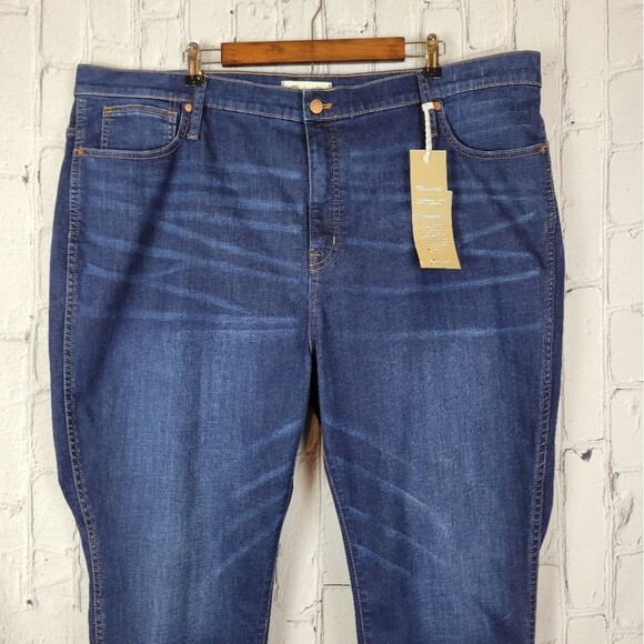 Madewell dark wash curvy 10" high rise tarren thermolite edition skinny jeans - Picture 4 of 12